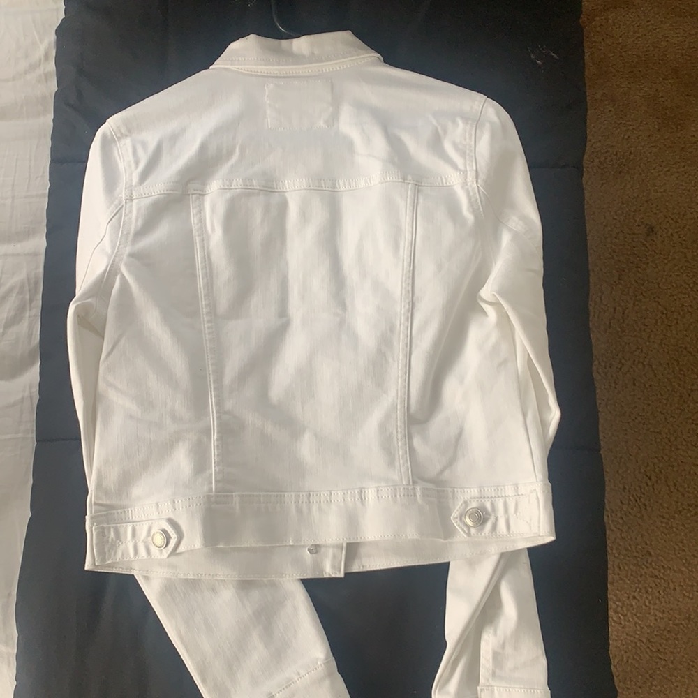 Jean jacket - Picture 2 of 2